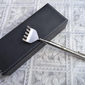 Personalized Metal Back Scratcher – Laser Engraved Custom Gift with Leather Gift Box