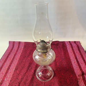 Antique Clear Glass Oil Lamp with Tall Chimney and Ornate Metal Burner – Rustic Farmhouse Decor