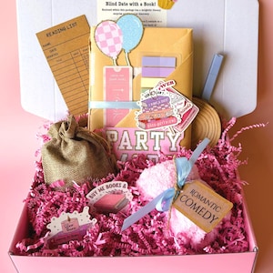 Birthday Blind Date with a Book, Gifts for Book Lovers, Book Blind Date, Mystery Box, Romance Blind Box, Romantasy Blind Date Book Gifts