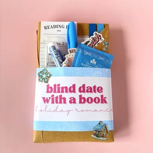Bookish gifts
Bookworm gift
Gift
Blind date
Book lover gifts
Book gifts
Bookish
Bookish things
Booktok