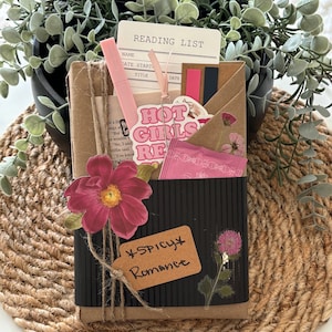 Blind Date with a Book Spicy Romance Gift for Book Lover Gift Blind Book Dates Gift Blindate Booktok Books for Booklover