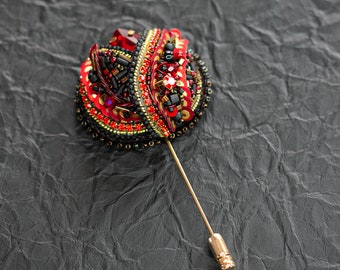 Red brooch pin, Flower brooch, Beaded flower brooch, Beaded brooch, Crystal flower, Flower Jewellery, Crafted Embroidery