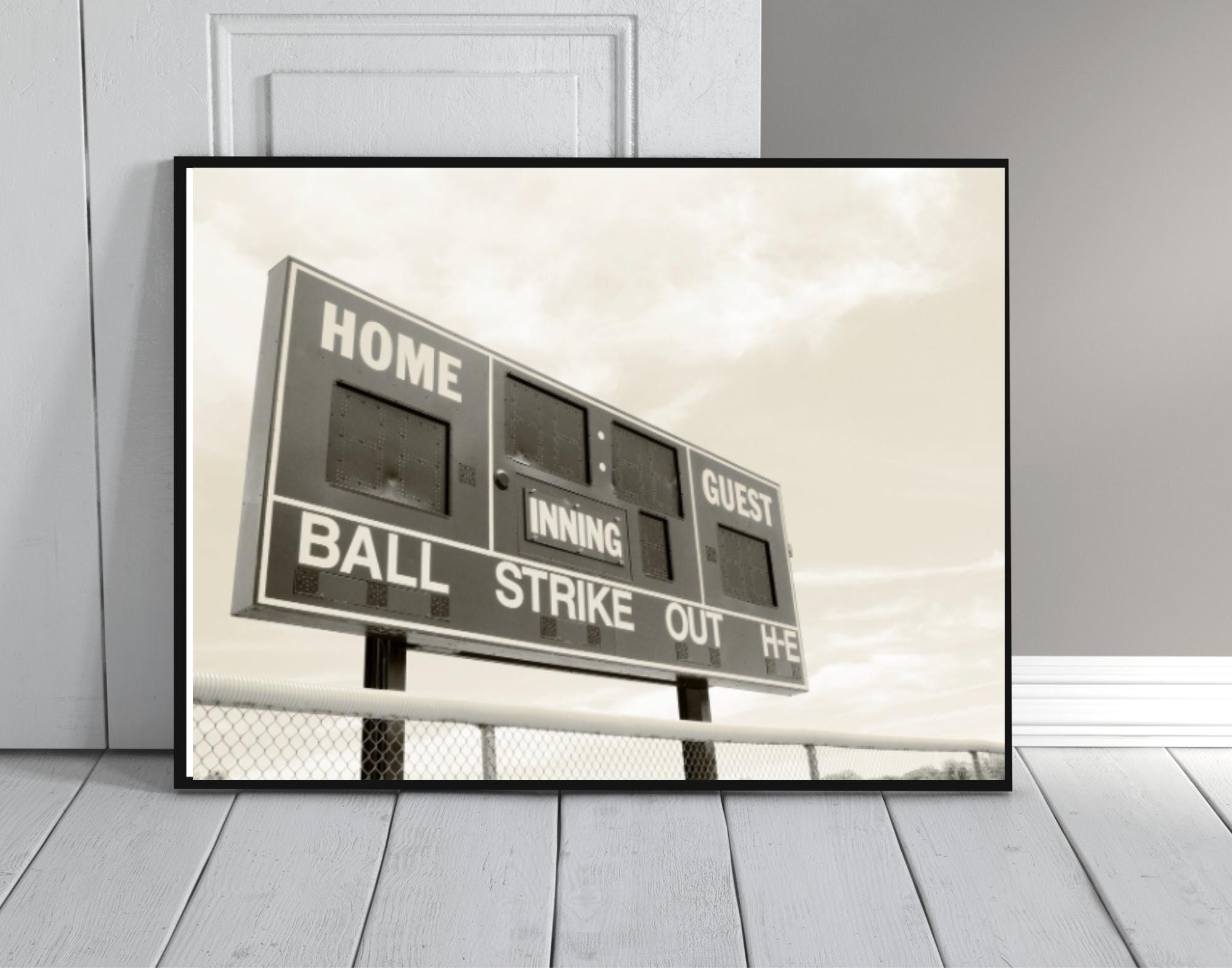 Vintage Scoreboard - Etsy Canada