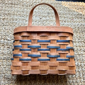 Cesta para correo: organizador vintage para la entrada para cartas, facturas y llaves: cocina de estilo rústico de los años 80 y 90