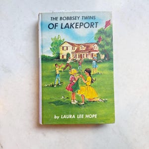 Vintage The Bobbsey Twins of Lakeport by Laura Lee Hope – Classic Children’s Book, 1960s Edition