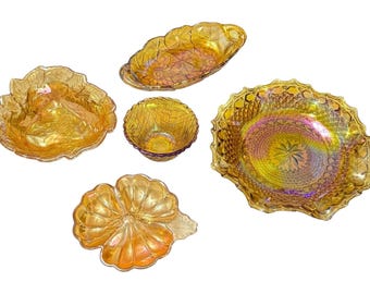 Lote de platos de cristal Marigold Carnival vintage, artículos de colección de vidrio prensado iridiscente de mediados de siglo.