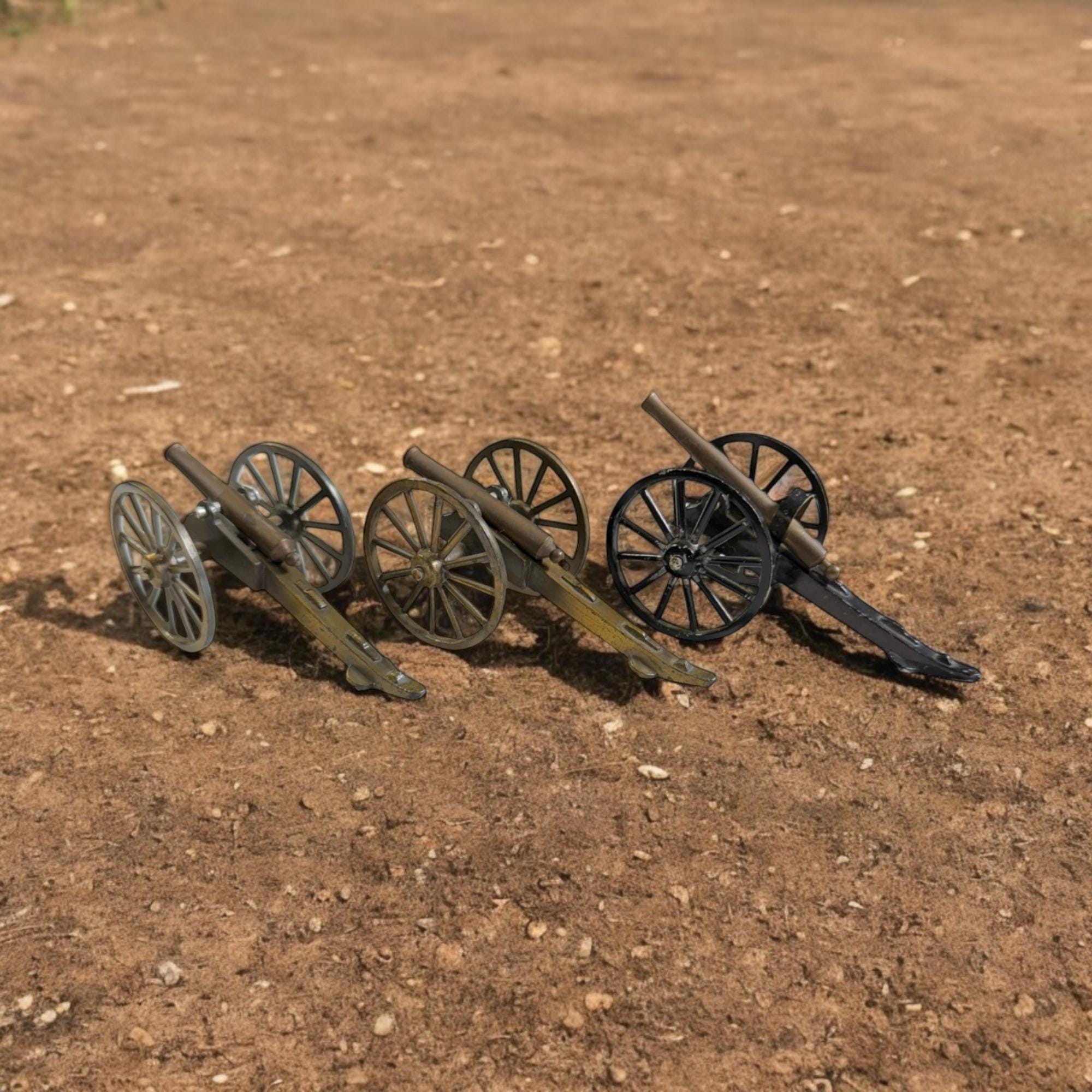 アンチモニー ミニチュアガン ヘッダー付き1ダース！ 1950年代？当時物 Vintage Toy Cannons - Etsy