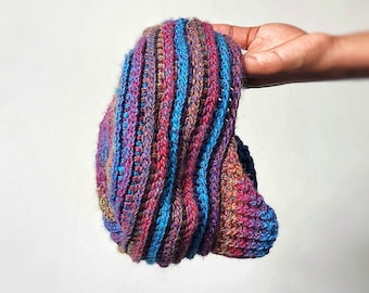 Custom ribbed women&#39;s winter hat| beret style slouchy knit hat| classy colorful crochet women&#39;s hat| pop of color accessory