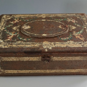 Artstyle chocolates rustic tin box