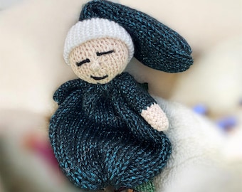Handmade Knitted Lovey Doll: Soft Yarn Rag Doll