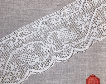 Antique Handmade Cotton Cluny Lace, Ivory, Antique Lace, 9cm wide