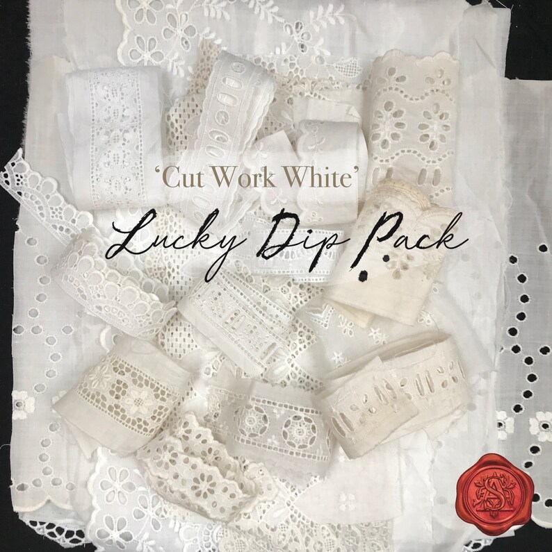 Lucky Dip White Broiderie Anglais Trim Pack, pizzo ricamato in cotone vintage, pacchetto di pizzo di scarto, pacchetto di cucitura lenta, borsa misteriosa immagine 1