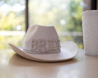 Pearl Bride Crochet Cowboy Hat - Bridal Hen Party Accessory  display picture 2