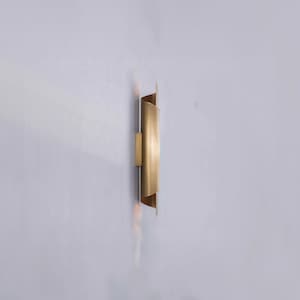 Lampada da parete su e giù in ottone per camera da letto, lampada da parete in ottone di metà secolo, lampada da parete moderna sul comodino, lampada da parete per interni in ottone