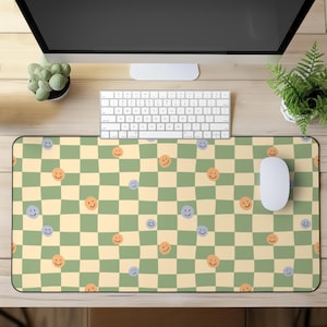 Sage Grün karierte Schreibtischmatte lächelnd glückliches Gesicht Mousepad Antirutschmatte Grün Boho Schreibtischunterlage Home Office Schreibtisch Dekor Tastatur Matte Geschenk