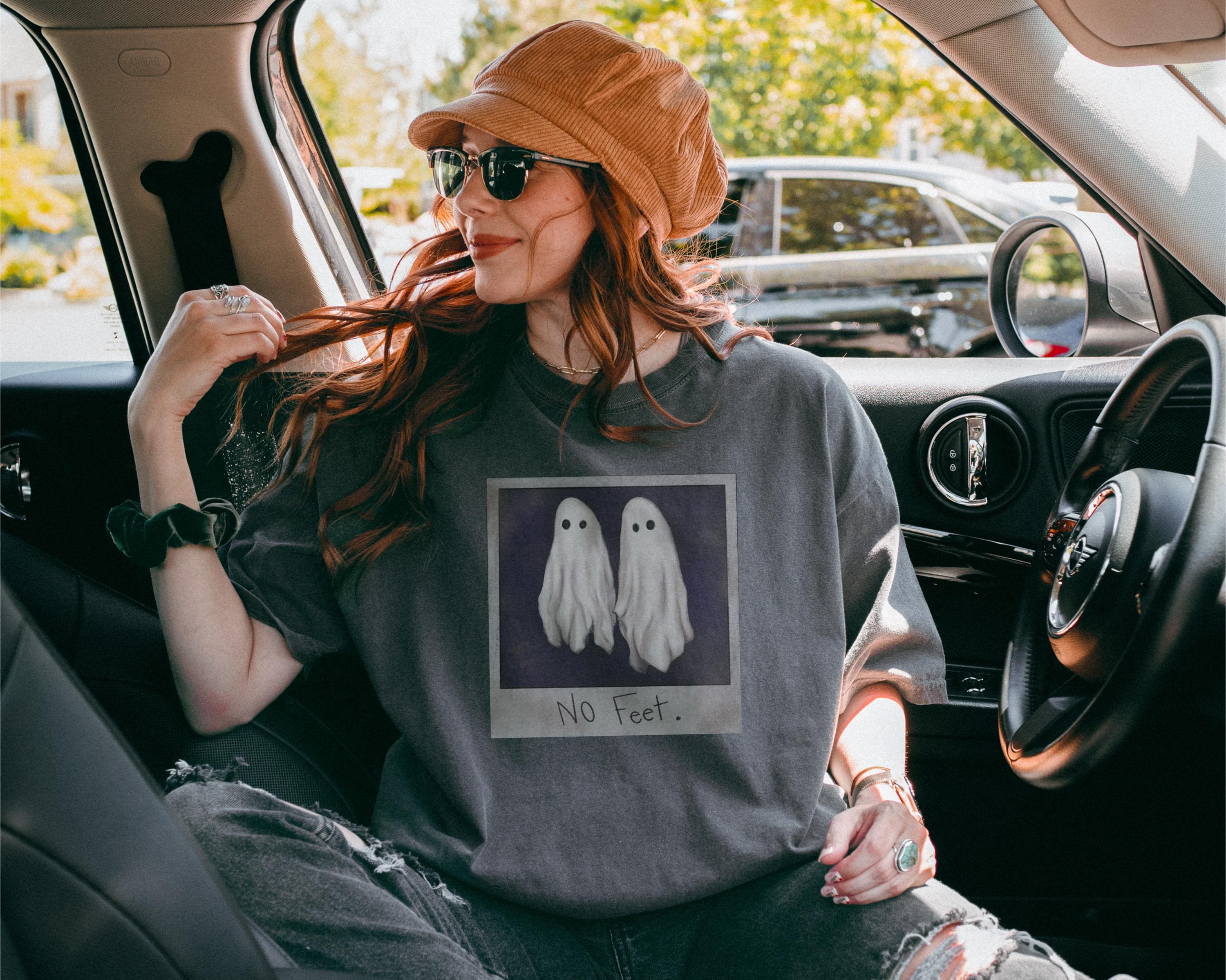 Cute Ghost Retro T-Shirt, Spooky Ghost Meme Tee, Vintage Style Polaroid Shirt, Halloween Shirt, Paranormal Aesthetic, Cute Goth Shirt