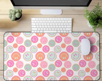 Happy Smiling Face Desk Mat Pink Boho Retro Smile Face Mouse Pad Anti-slip Mat Deskpad Home Office Desk Decor Abstract Dotted Keyboard Mat