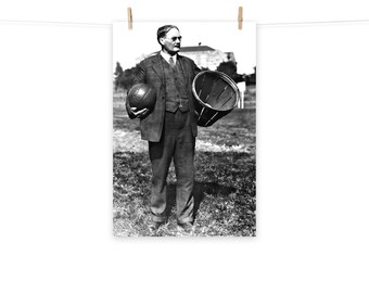 Póster mate de James Naismith