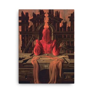 Può includere: Stampa su tela di un dipinto surrealista. Una figura in una veste rossa è seduta a un tavolo di legno, di spalle allo spettatore. Lo sfondo presenta un'ambientazione architettonica scura con un cielo arancione infuocato.
