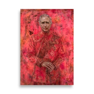 König Charles III Offizielles Porträt (Rotes Gemälde) vonJonaton Yeo Matte Poster (CM)