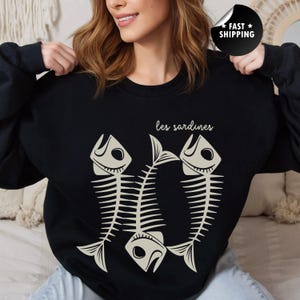 Les Sardines Shirt, French Tinned Fish Sweatshirt, Tomato Girl Coastal Aesthetic, Ocean-Inspired Graphic Tee, Cozy Cottagecore Gift for Her