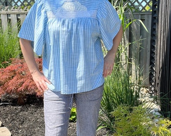 Short sleeve top with up-cycled vintage hand crochet doily ..sustainable fashion