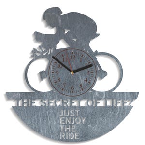 Radfahrer SVG, Fahrrad-Designs, Genießen Sie die Fahrt Kunst, Fahrrad-Silhouette, Laser bereit Vorlagen, Metallschnitt Uhr, digitaler Download