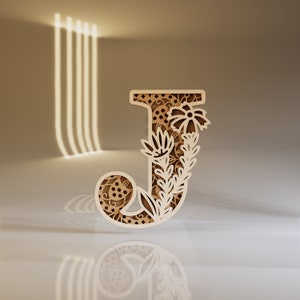 Blumenbuchstabe J, Schichtmonogramm, Holzalphabet, Laserschnittvorlage, Glowforge-Dateien, Blumeninitiale, sofortiger digitaler Download