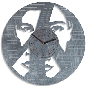 Rostro de mujer SVG, plantilla de reloj compatible con láser, corte de metal, silueta de niña, diseño femenino, archivos para Cricut, Glowforge, descarga digital