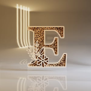 Letra E, SVG en capas para Cricut, iniciales cortadas con láser, alfabeto botánico, descarga digital instantánea, proyectos de madera CNC, plantilla de Papercut