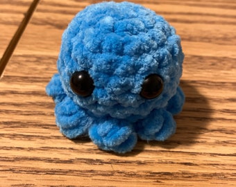 Mini octopus squishy