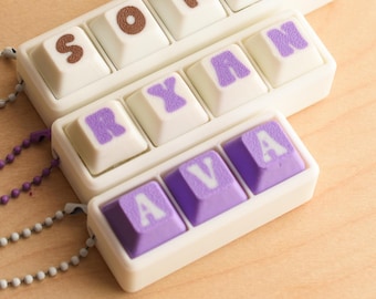 Custom Keyboard Fidget Keychain – Personalized Name Clicky Switch Keychain – Mechanical Clicker Gift for Gamers, Desk Toy