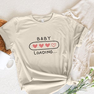Koszulka z napisem Baby Loading Pregnant, koszulka z napisem Pregnancy Anouncement Reveal Happy, koszulka unisex Maternity Cute Tee, koszulka z krótkim rękawem We're Expected