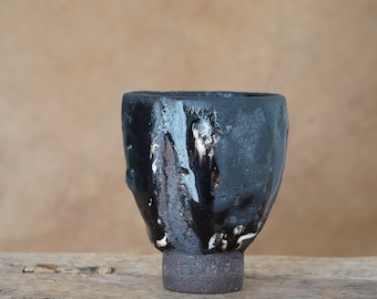 Handmade Ceramic Espresso Cup – Kurinuki Wild Clay Wabi Sabi Pottery (100 ml)