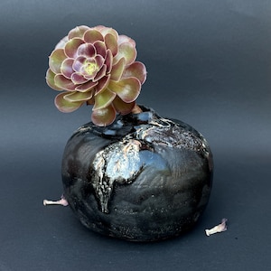 Unique Black Moonjar Ceramic Vase, Rustic Ceramic Vase, Ceramic Flowers Vase, Pottery Handmade Vase, New Home Gift, Homemade Vase Gift