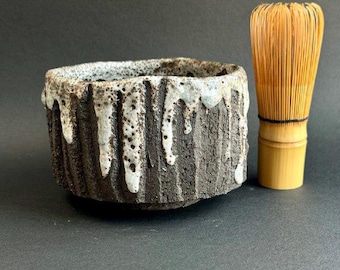 Wabi-sabi getextureerde beker, handgemaakte theekop - Chawan, matcha-ceremoniekom, beker voor theeceremonie, aardewerkbeker, cadeau voor theeliefhebbers, Chawan