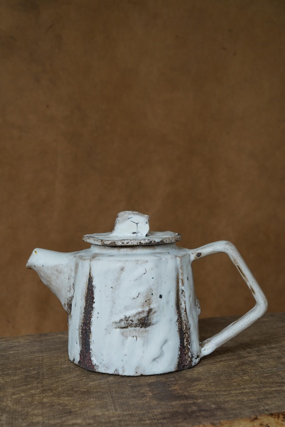 Handmade Ceramic Teapot – Kurinuiki Wabi Sabi Pottery, Japanese Style