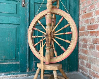 Antique Wooden Spinning Wheel Working Vintage Spindle  Original Paint Rustic Farmhouse Decor Collectible Textile Tool