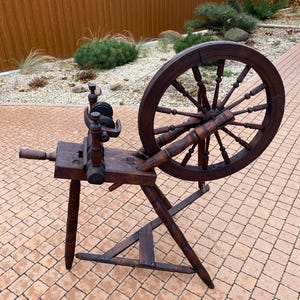 RARE Very small Hand made Wooden Spinning Wheel Old Pedal Mechanism Spinning Tool Vintage Machine Farmhouse decor Vintage sharm Gift for her