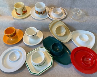 12 retro plastic egg cups