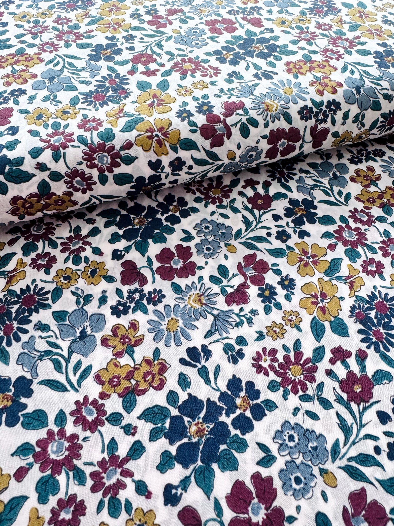 Liberty Fabric. Tana Lawn ™. Annabella D Fabric - Etsy