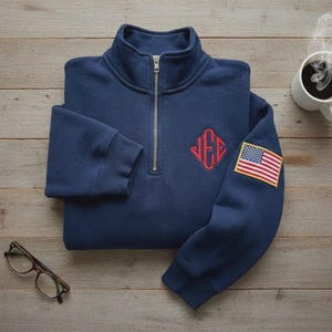 Bestickt mit J.E.E. Epstein Quarter Zip Sweatshirt, Viral Meme Jeffrey JEE Monogramm Unisex Pullover, Epstein Stickerei Merch