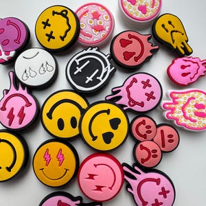 Smiley Preppy Face Shoe Charms