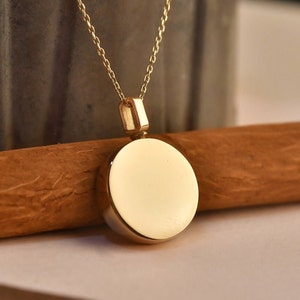 14K 18K Solid Gold Cremation Urn Disc Necklace, Gold Urn Disc Pendant, Custom Necklace For Ahses, Gold Ash Holder Pendant, Memorial Jewelry