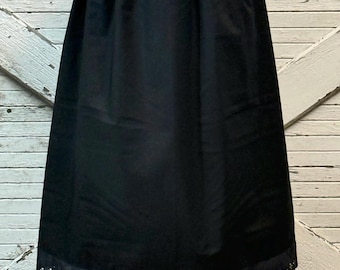 Ladies Petticoat--Misses and Plus sizes