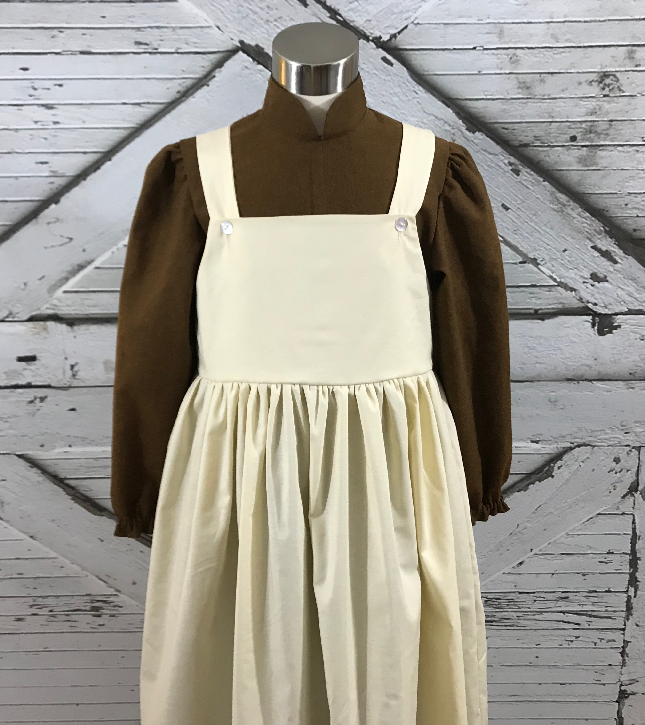 Anne's Dress and Apron Set