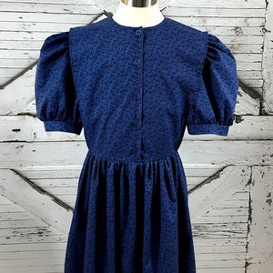 Front Button Mennonite Cape Dress image 3