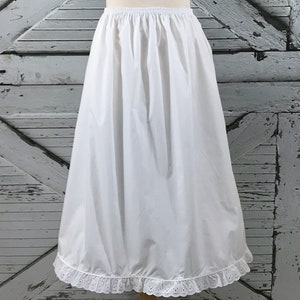 Ladies Petticoat--Misses and Plus sizes