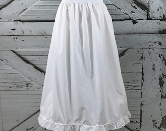 Ladies Petticoat--Misses and Plus sizes