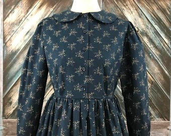 Ladies Prairie Dress